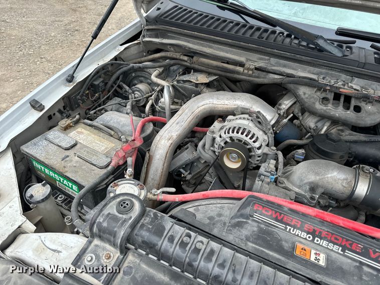 image for item OF9963 2004 Ford F550 Super Duty XL flatbed truck