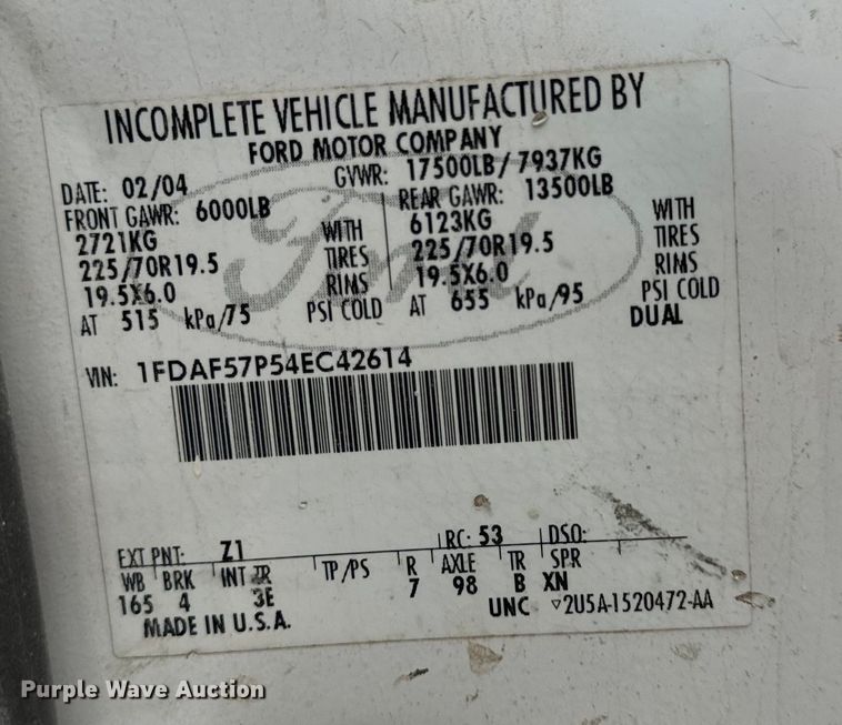 image for item OF9963 2004 Ford F550 Super Duty XL flatbed truck