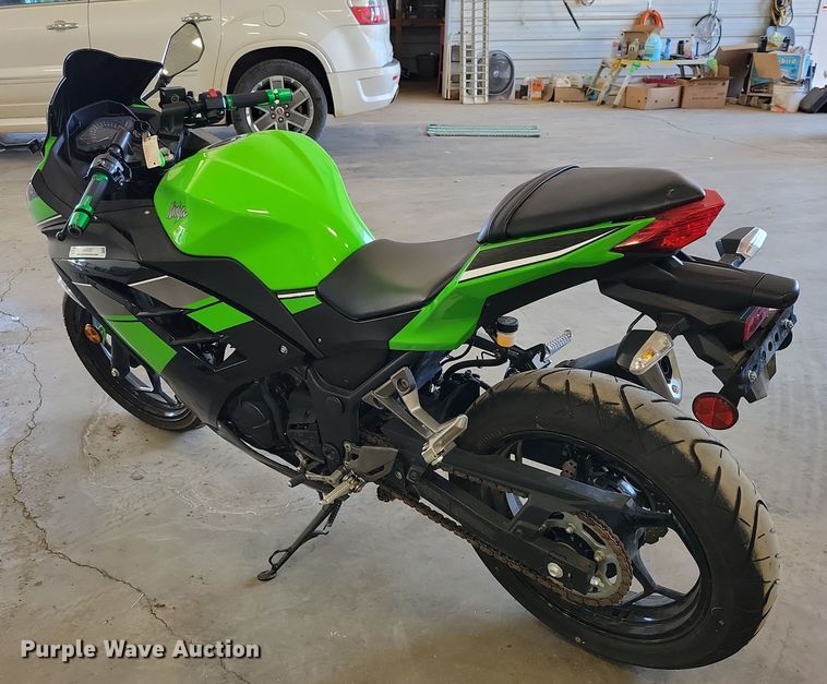image for item OH9367 2015 Kawasaki Ninja EX300 motorcycle