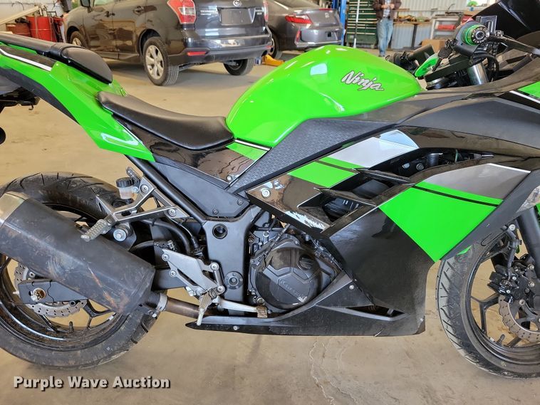 image for item OH9367 2015 Kawasaki Ninja EX300 motorcycle