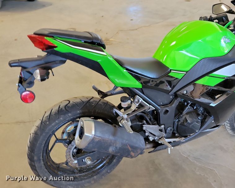 image for item OH9367 2015 Kawasaki Ninja EX300 motorcycle