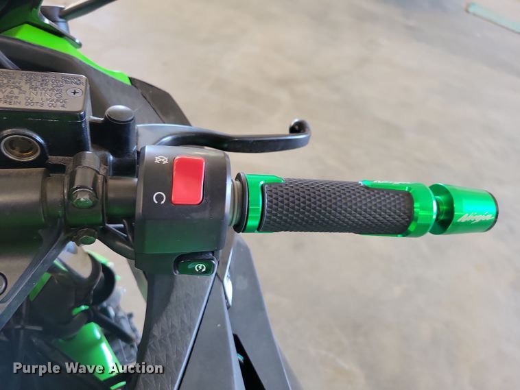 image for item OH9367 2015 Kawasaki Ninja EX300 motorcycle