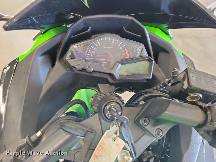 image for item OH9367 2015 Kawasaki Ninja EX300 motorcycle