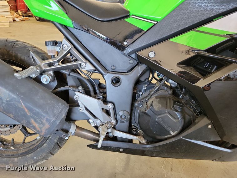 image for item OH9367 2015 Kawasaki Ninja EX300 motorcycle