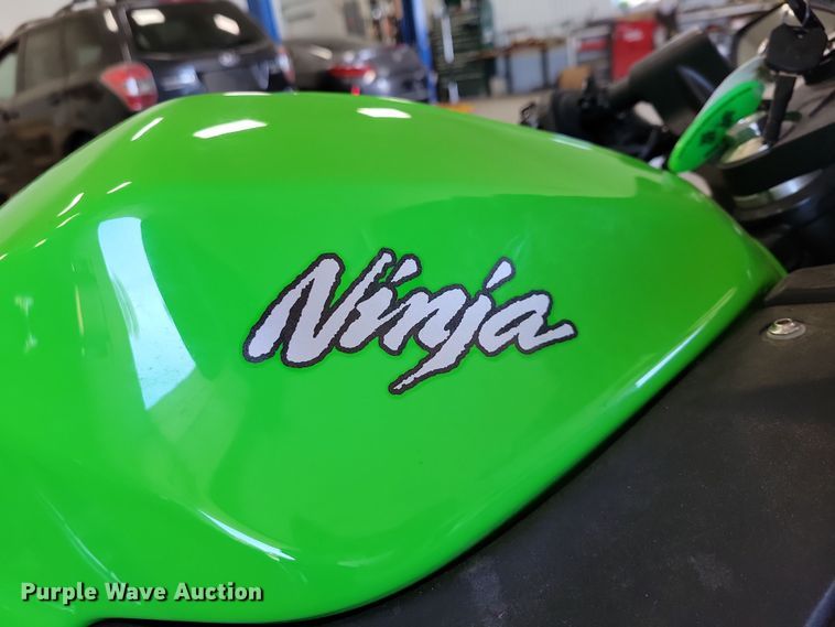 image for item OH9367 2015 Kawasaki Ninja EX300 motorcycle