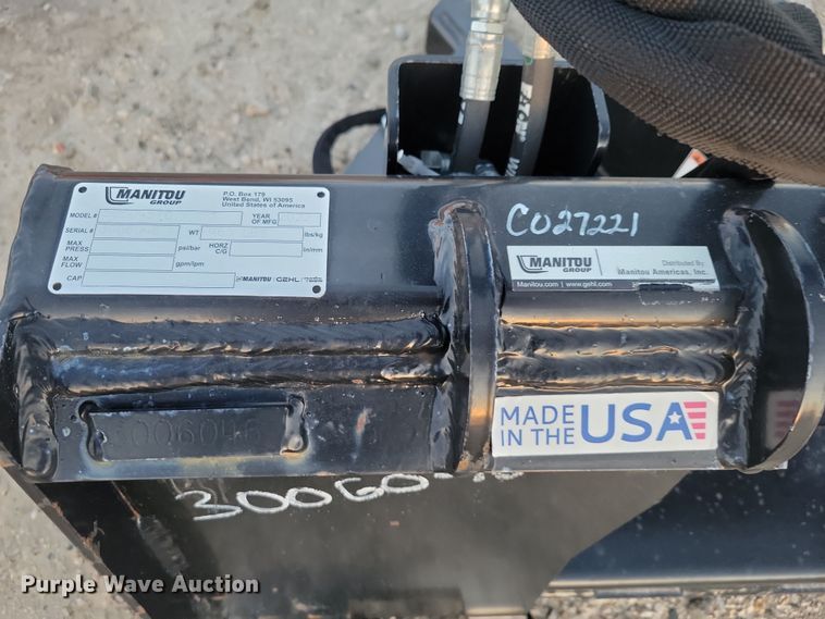 image for item OH9396 2022 Manitou skid steer tree puller