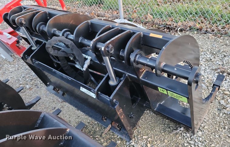 image for item OH9400 Prime skid steer grapple bucket