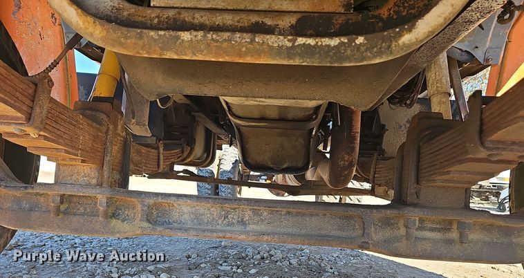 image for item OJ9079 1990 Ford F800 truck cab and chassis