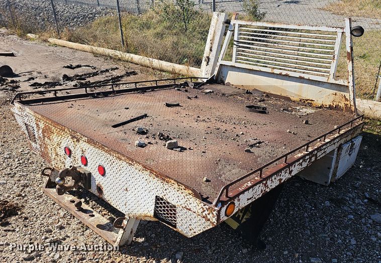 image for item OJ9085 Flatbed