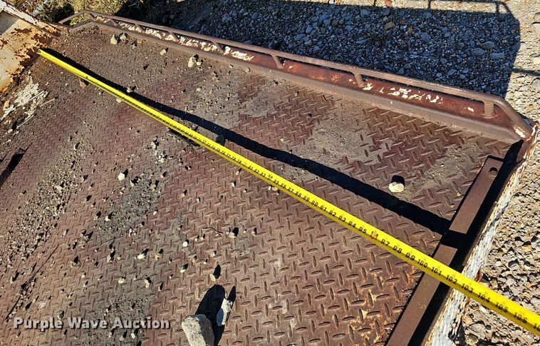 image for item OJ9085 Flatbed