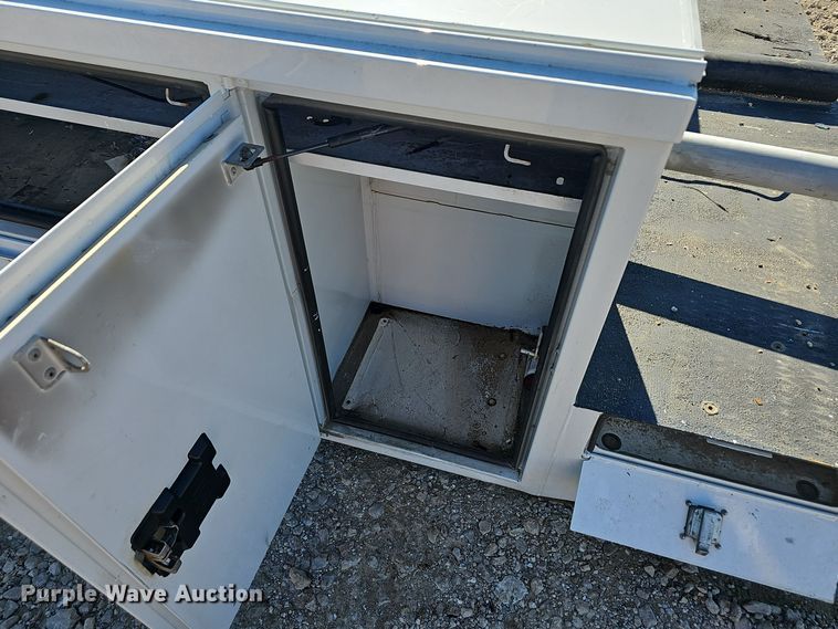 image for item OJ9086 Altec utility bed