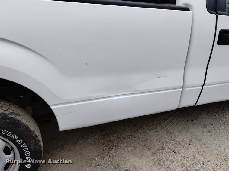 image for item OJ9901 2013 Ford  F150 pickup truck