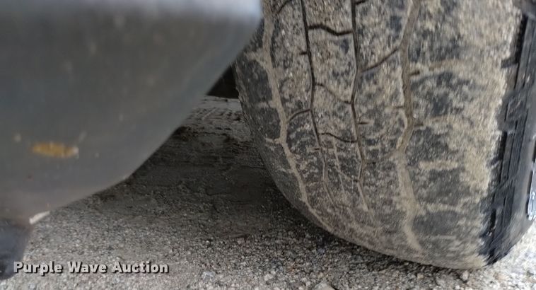 image for item OJ9901 2013 Ford  F150 pickup truck