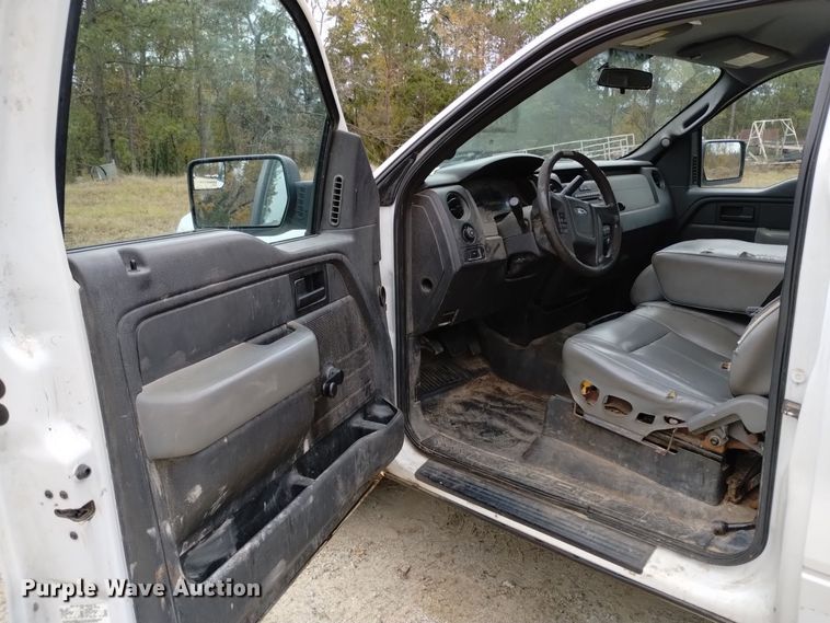 image for item OJ9901 2013 Ford  F150 pickup truck