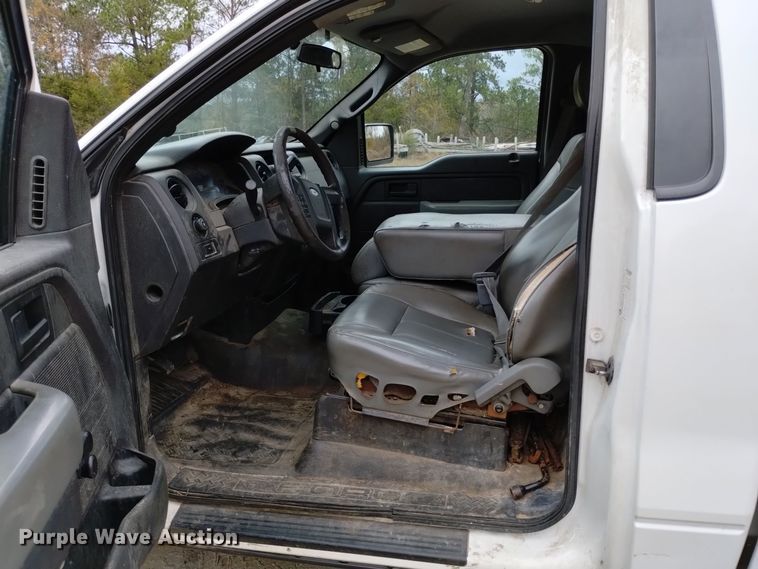 image for item OJ9901 2013 Ford  F150 pickup truck