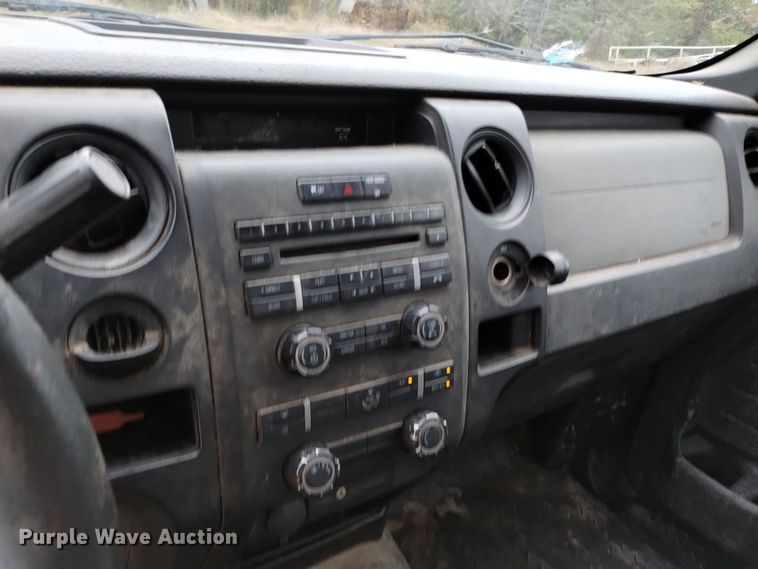 image for item OJ9901 2013 Ford  F150 pickup truck