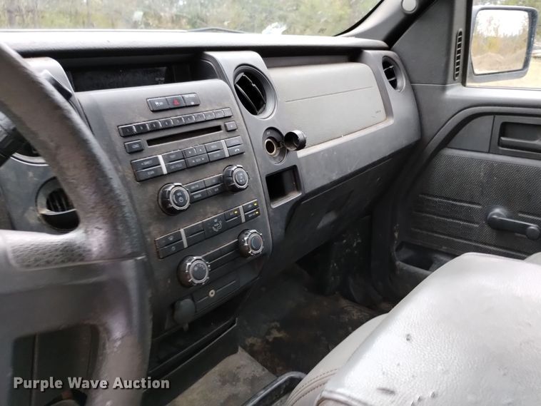 image for item OJ9901 2013 Ford  F150 pickup truck