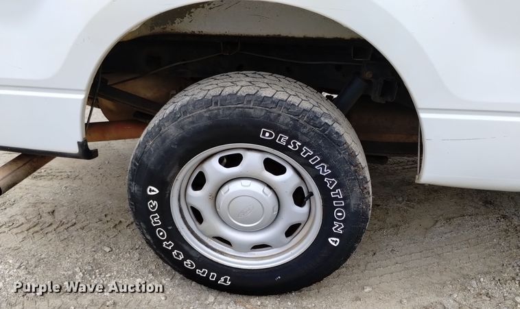 image for item OJ9901 2013 Ford  F150 pickup truck