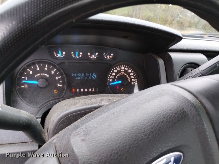 image for item OJ9903 2013 Ford F150 pickup truck