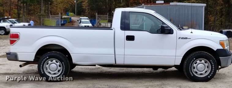 image for item OJ9905 2013 Ford  F150 pickup truck