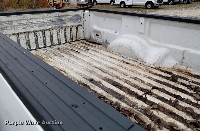 image for item OJ9905 2013 Ford  F150 pickup truck