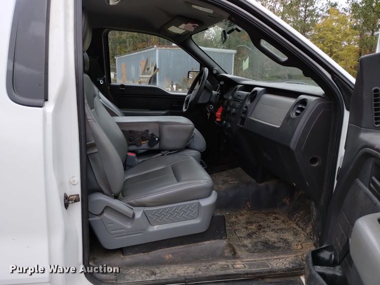image for item OJ9905 2013 Ford  F150 pickup truck