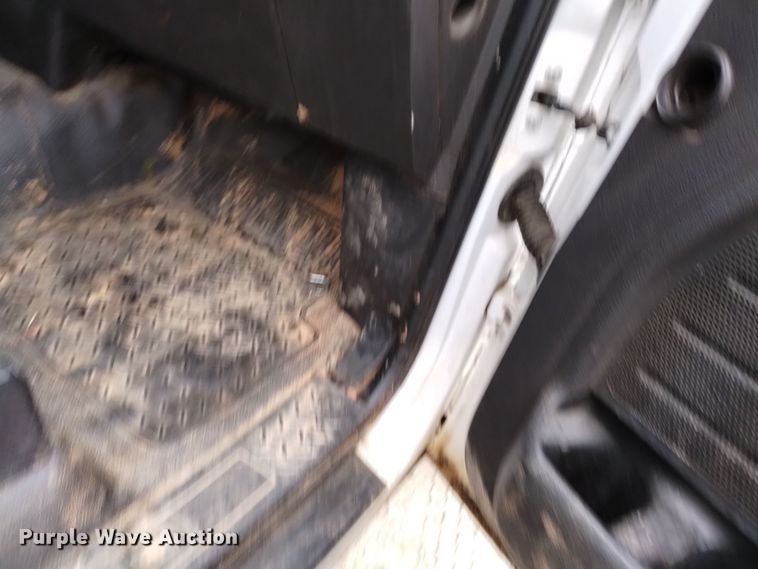 image for item OJ9905 2013 Ford  F150 pickup truck