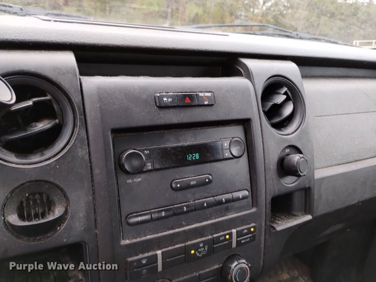 image for item OJ9911 2013 Ford  F150 pickup truck