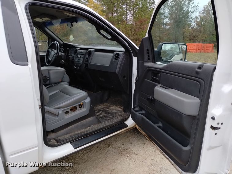 image for item OJ9911 2013 Ford  F150 pickup truck