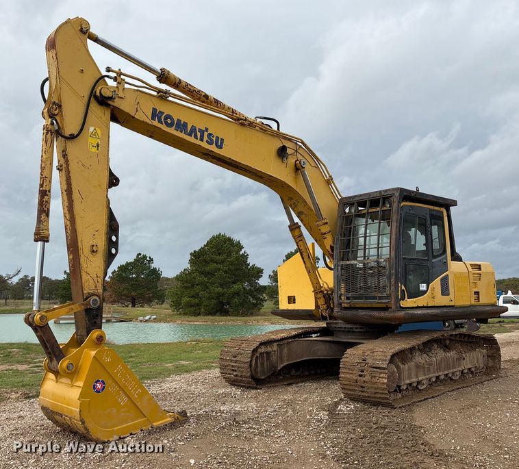 image for item DM1861 Komatsu  PC200LC-8 excavator