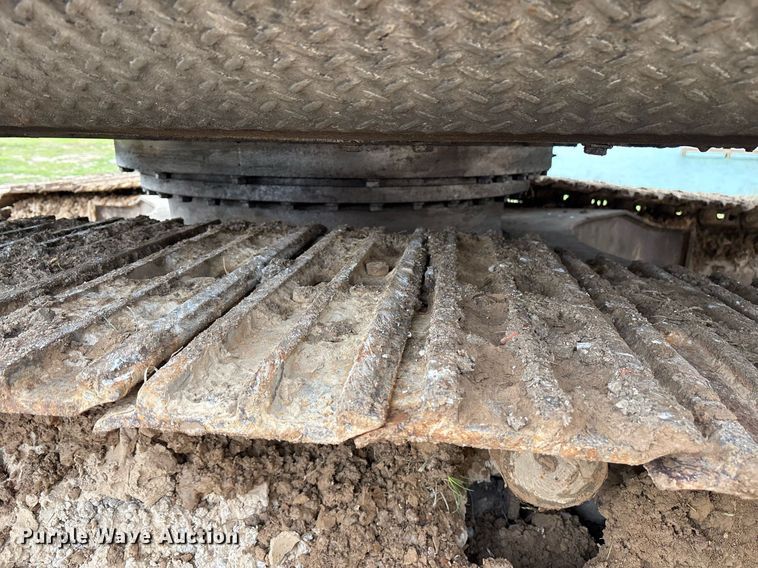 image for item DM1861 Komatsu  PC200LC-8 excavator