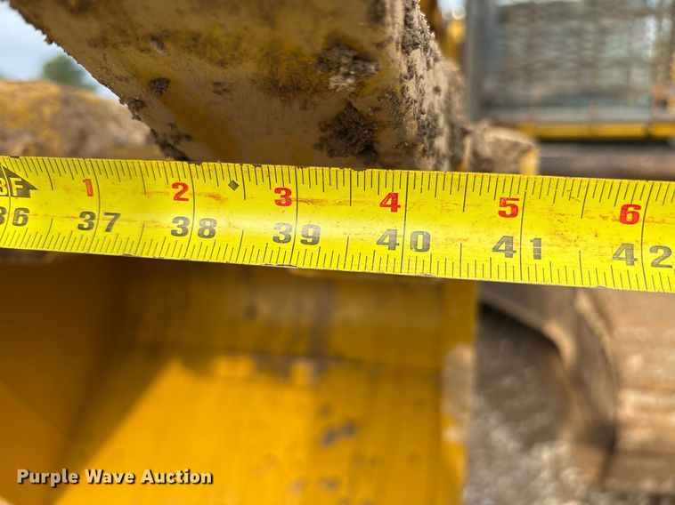 image for item DM1861 Komatsu  PC200LC-8 excavator