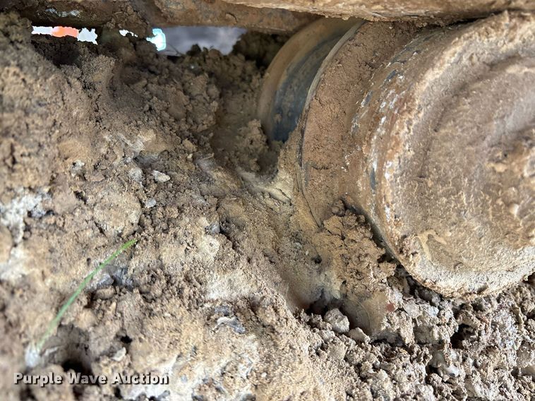 image for item DM1861 Komatsu  PC200LC-8 excavator