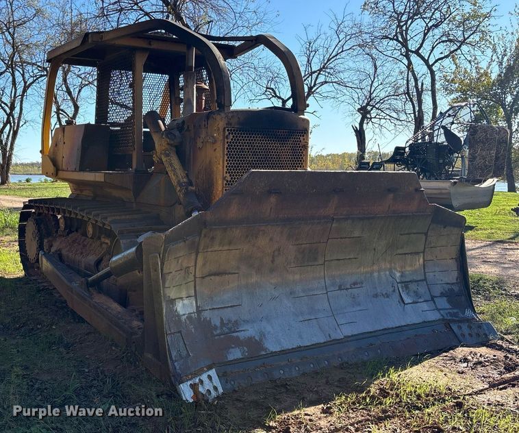 image for item DM1876 Dresser TD20E dozer