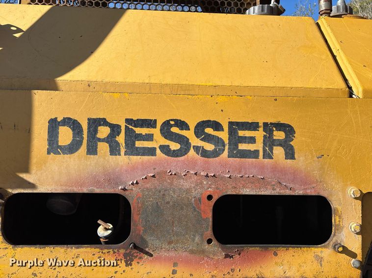 image for item DM1876 Dresser TD20E dozer