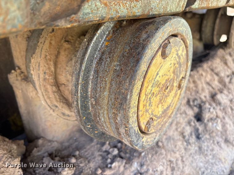 image for item DM1876 Dresser TD20E dozer