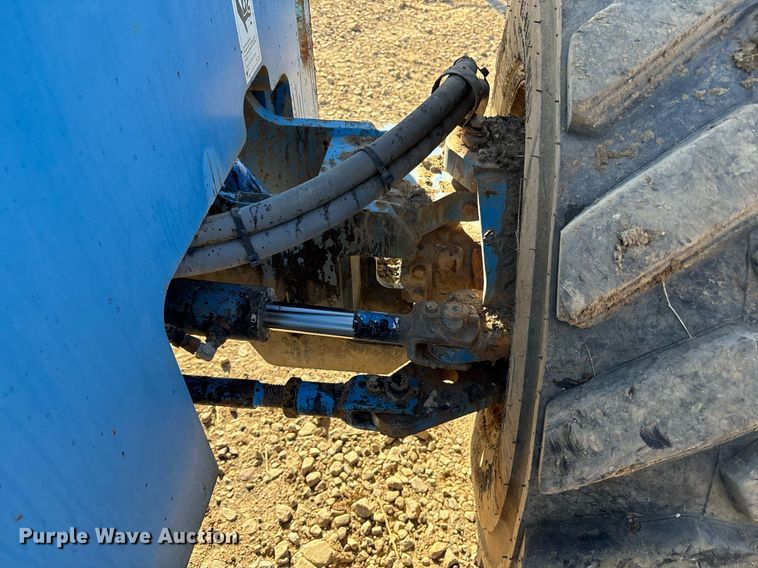 image for item DM1879 1996 Genie S-65 boom lift