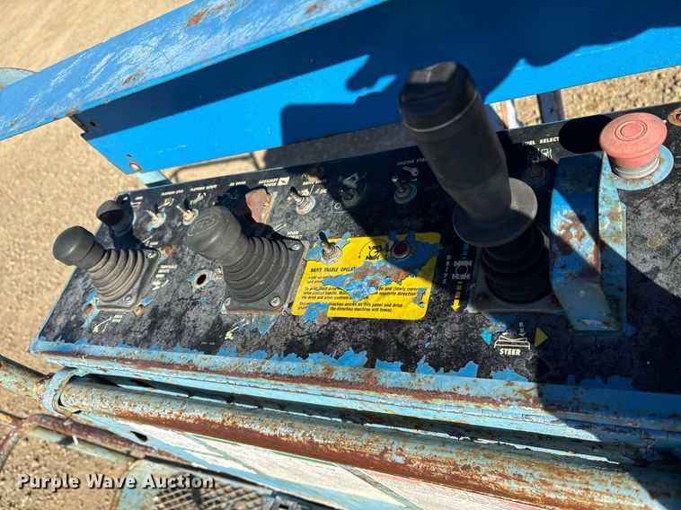 image for item DM1879 1996 Genie S-65 boom lift