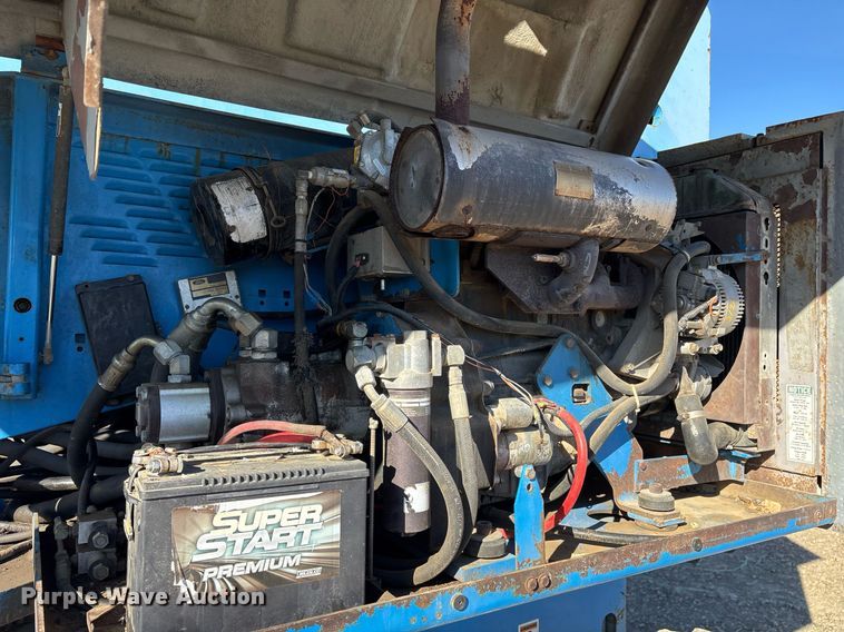 image for item DM1879 1996 Genie S-65 boom lift