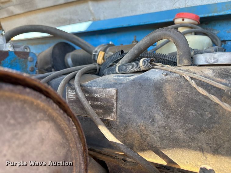 image for item DM1879 1996 Genie S-65 boom lift