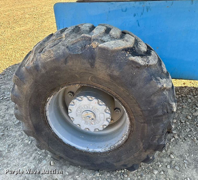 image for item DM1879 1996 Genie S-65 boom lift