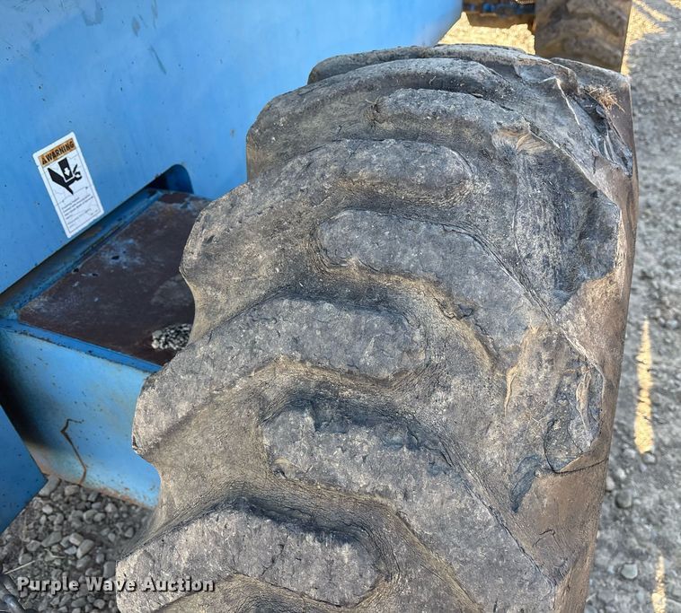 image for item DM1879 1996 Genie S-65 boom lift