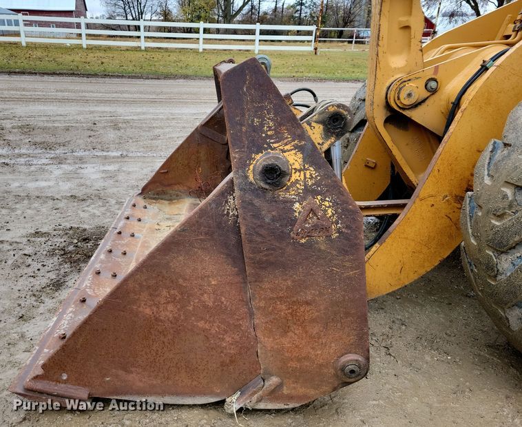 image for item DN3628 1998 Case 721B wheel loader