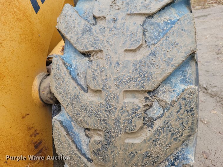 image for item DN3628 1998 Case 721B wheel loader