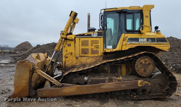 image for item DN3629 1998 Caterpillar D6R XL dozer