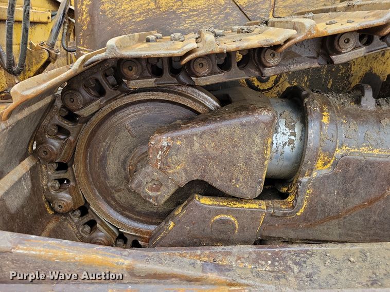 image for item DN3629 1998 Caterpillar D6R XL dozer
