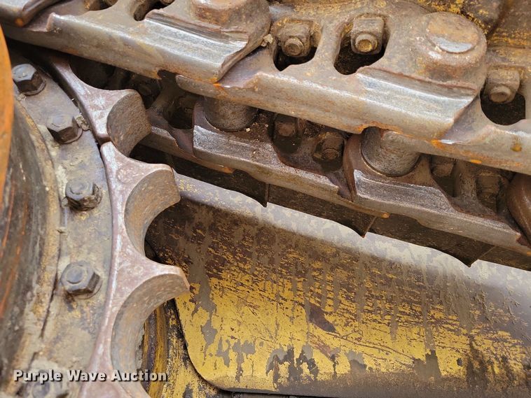 image for item DN3629 1998 Caterpillar D6R XL dozer