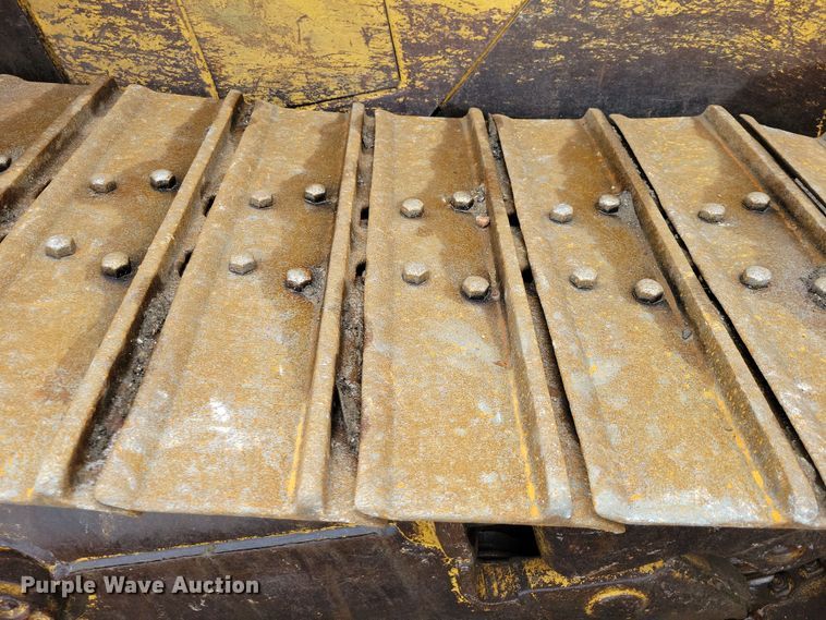 image for item DN3629 1998 Caterpillar D6R XL dozer