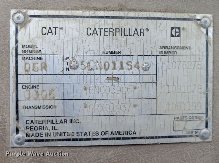 image for item DN3629 1998 Caterpillar D6R XL dozer