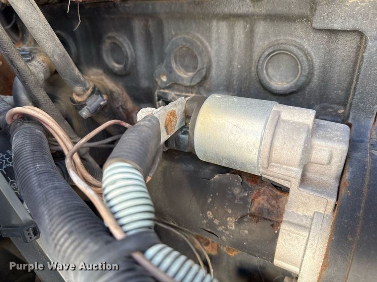 image for item DO2571 2009 Elgin Eagle street sweeper truck